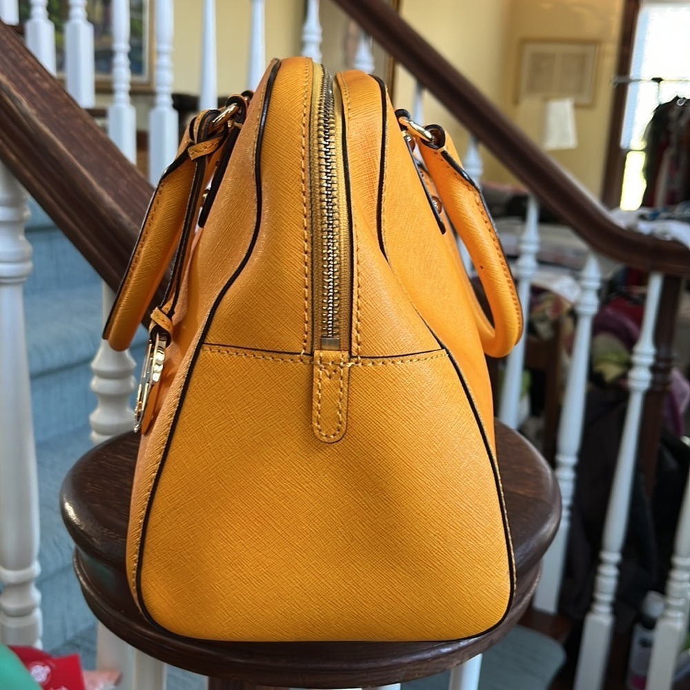 Michael Kors Satchel, Crossbody bag & wallet leather Vibrant goldenrod color - Picture 6 of 16